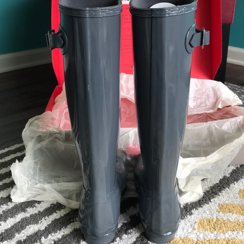 NIB tall Hunter rain boots - Picture 6 of 8